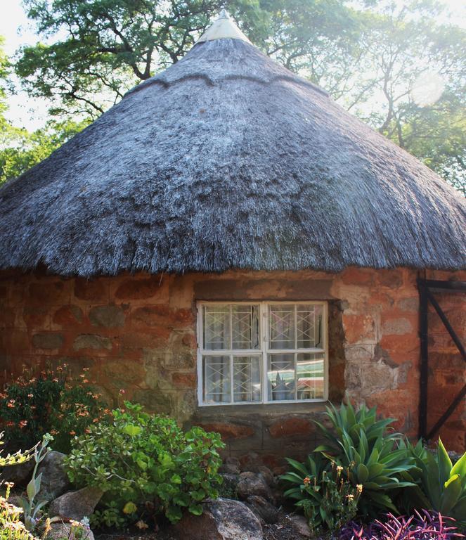 Limerick Cottages บูลาวาโย ภายนอก รูปภาพ